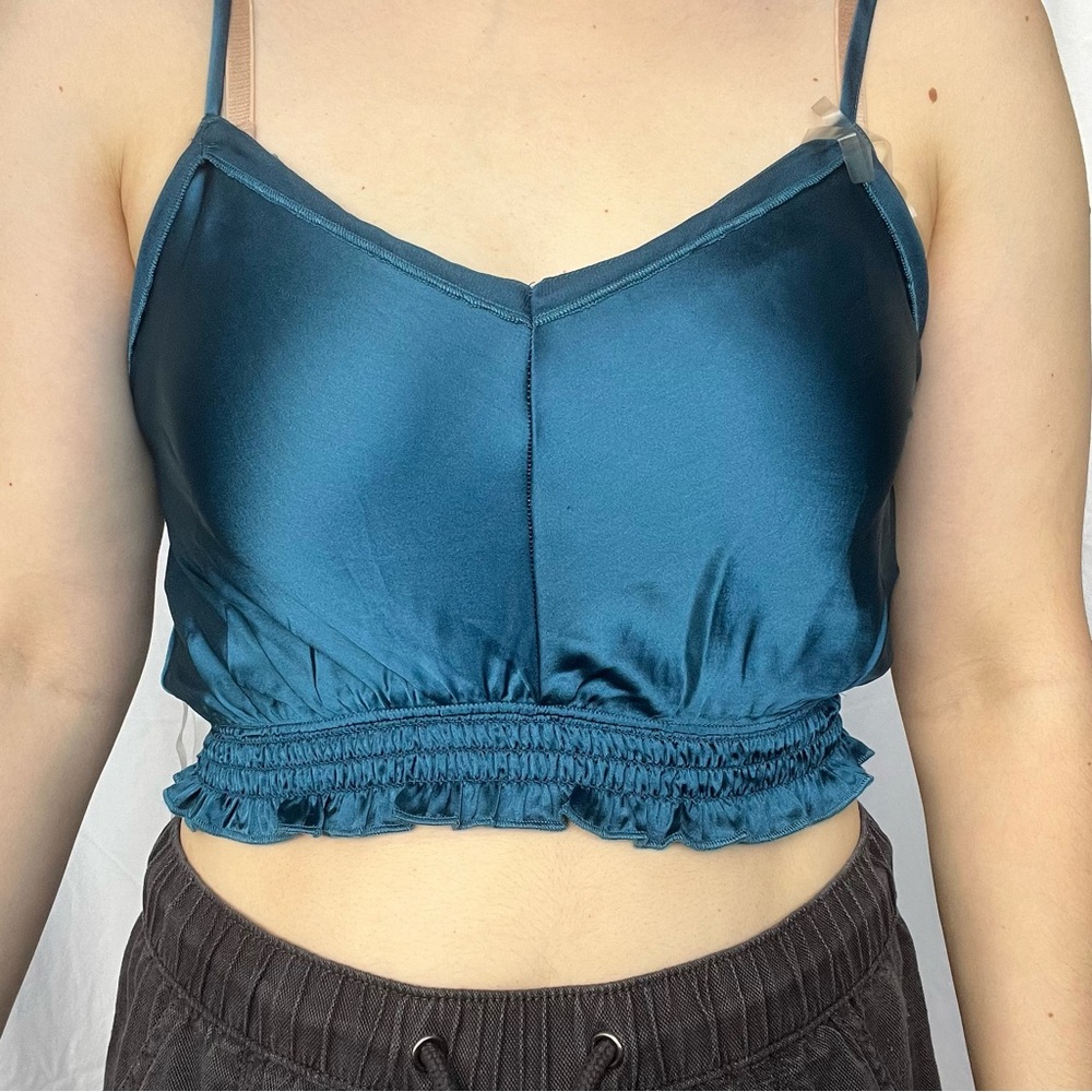 Blue, cropped AE studio tank top, since extra small, ntw